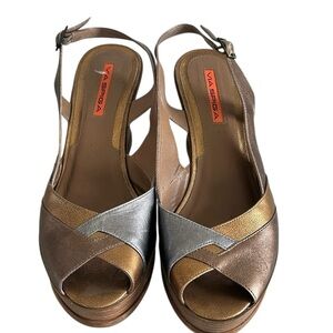 Via Spiga Brown Wedge Sandals with Peep-Toe Design Sz 10
